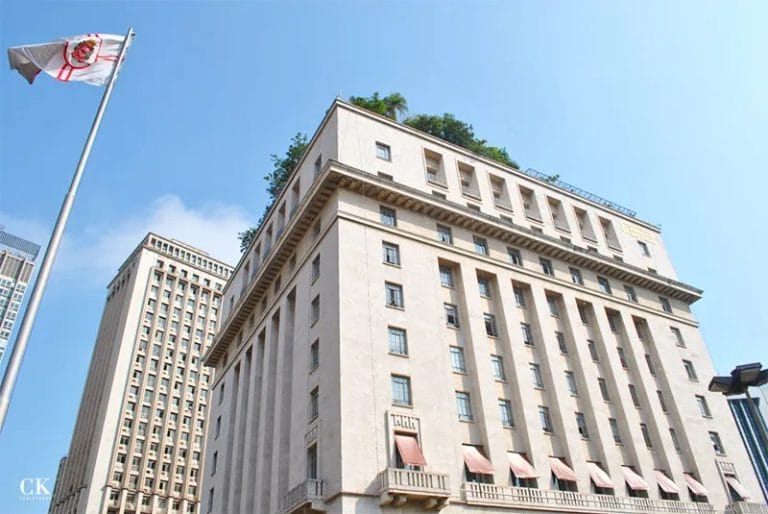 Programa oferece uma imersão intensiva para jovens empreendedores com projetos tecnológicos