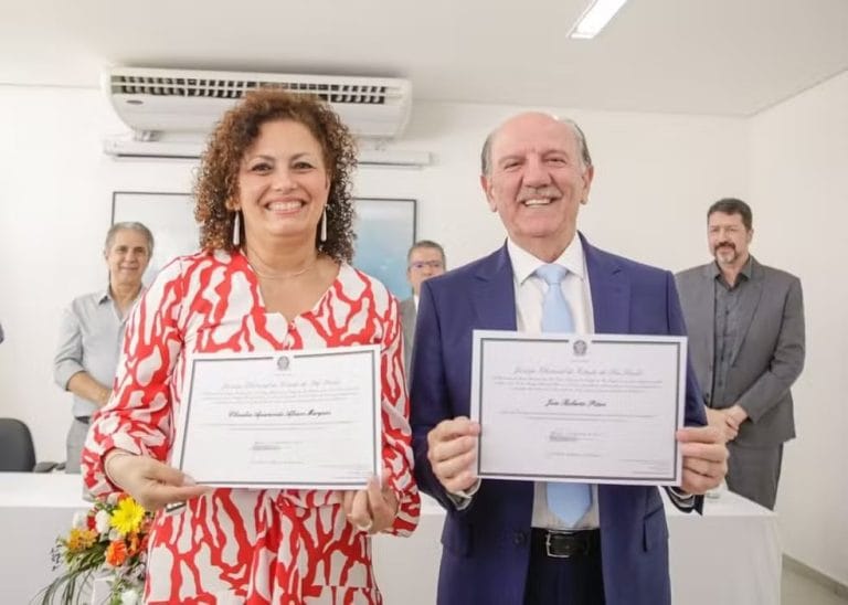 Vice-prefeira, Claudia Marques, e prefeito, Beto Piteri, de Barueri