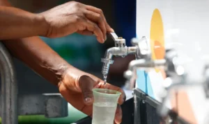 Defesa Civil de São Paulo alerta para semana crítica de queimadas devido à estiagem.