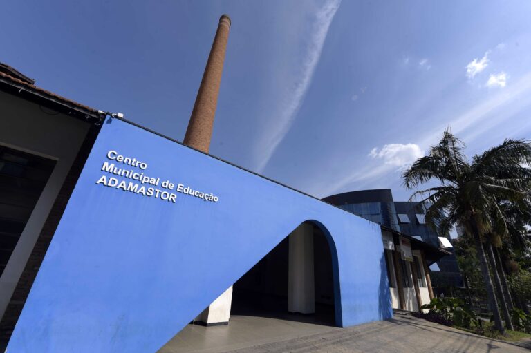 Semana do Servidor 2025 em Guarulhos tem shows, palestras e oficinas gratuitas