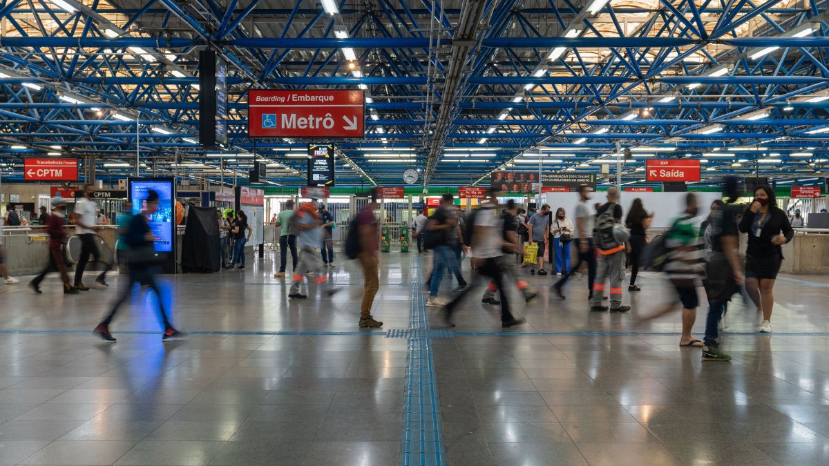 Estação Barra Funda com operação especial de transporte durante evento em São Paulo
