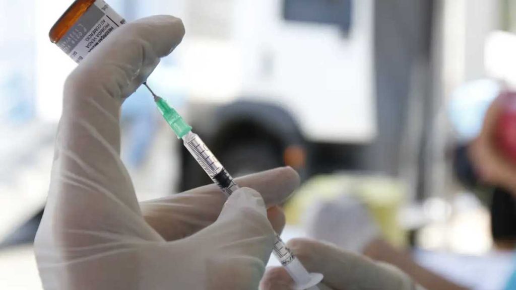 Campanha de vacinação contra sarampo após confirmação do primeiro caso em bebê no estado de São Paulo