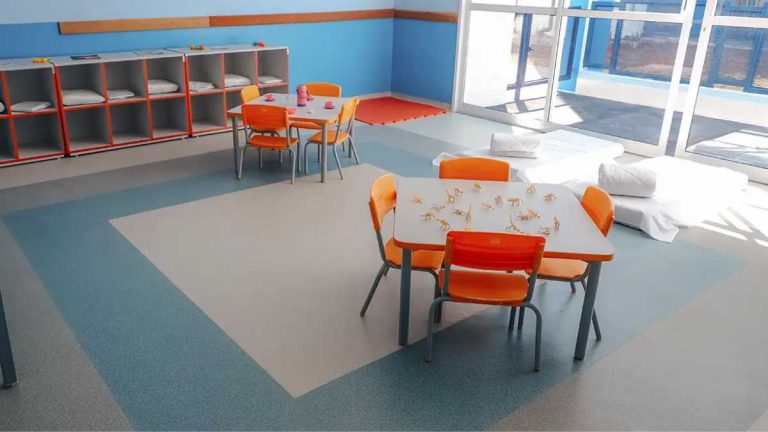 Creche de São Bernardo com estrutura moderna preparada para atendimento noturno de crianças