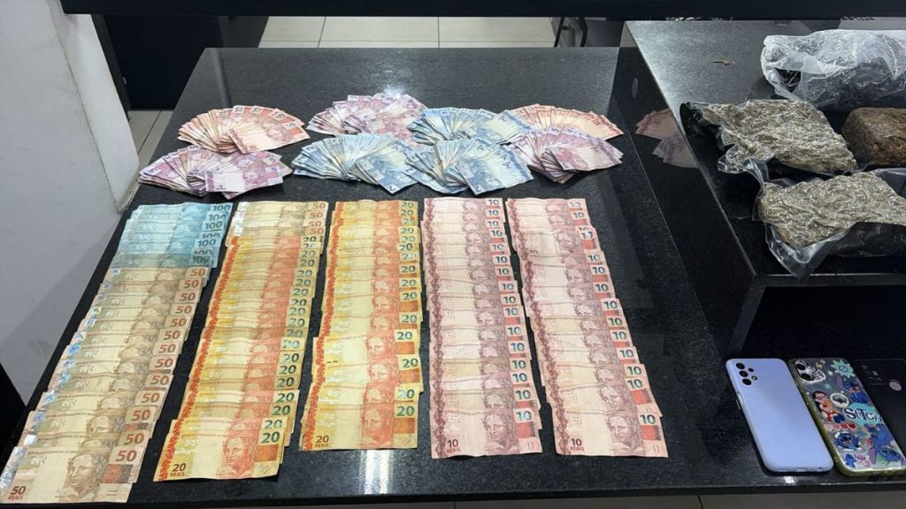 Materiais apreendidos na Bela Vista em São Paulo