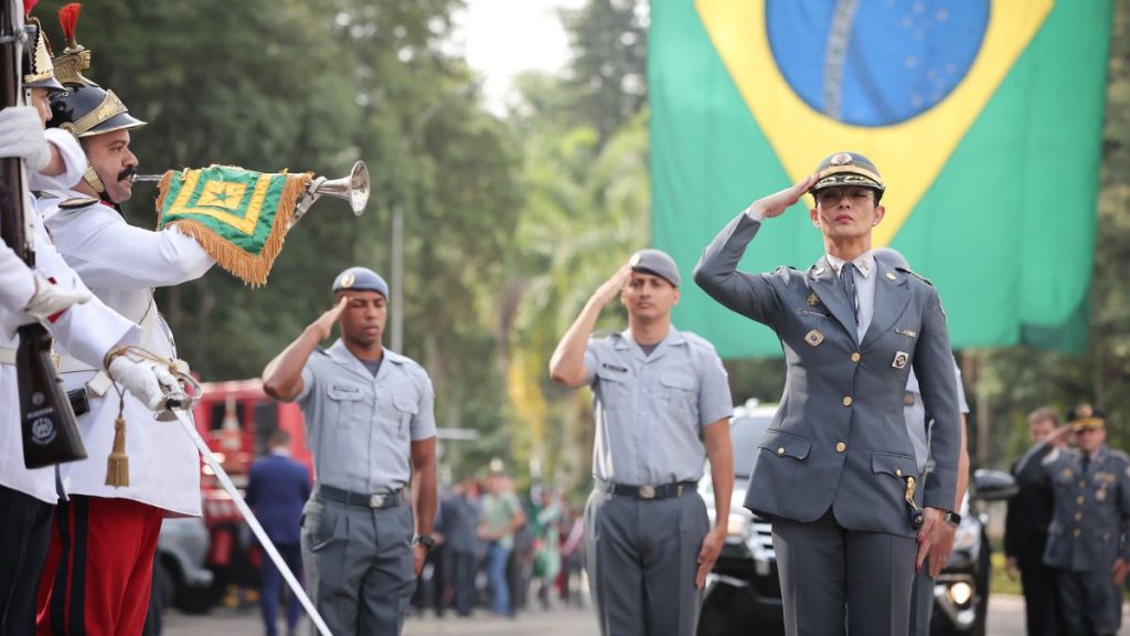 Coronel Glauce durante cerimônia de posse na Polícia Militar de São Paulo