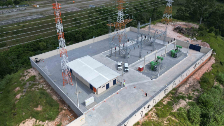 Subestação de energia do Complexo Guarulhos da EDP em funcionamento