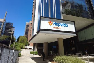 Fachada da Hapvida em divulgação institucional da empresa