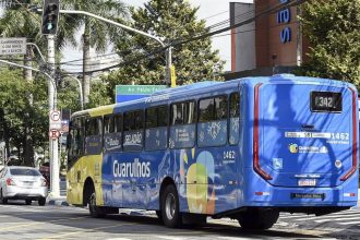 Novos ônibus com ar-condicionado entregues em Guarulhos