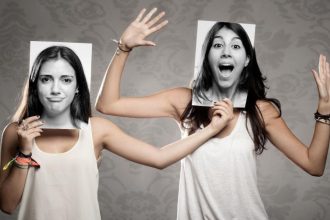 Psicóloga alerta sobre impactos emocionais do excesso de otimismo e pessimismo
