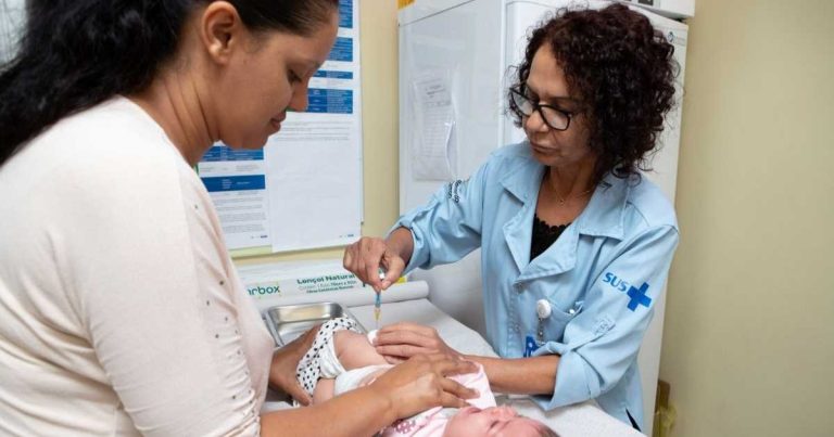 Vacina Pneumo 20: São Bernardo é pioneira na aplicação no Grande ABC