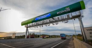 Pórtico eletrônico do Siga Fácil no Sistema Anchieta-Imigrantes com operação reprogramada