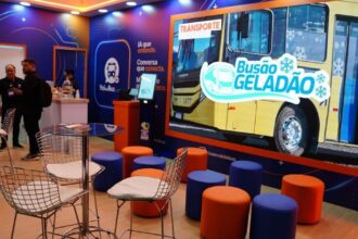 Interface do aplicativo GuaruMobi+ de mobilidade urbana de Guarulhos apresentado na LAT.BUS 2026