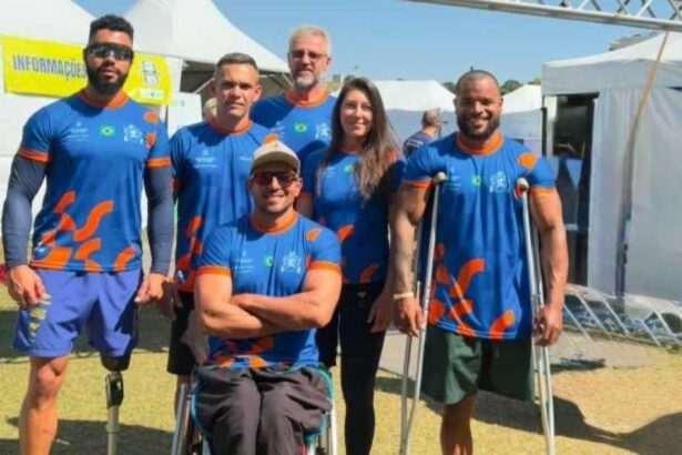 Atletas de São Bernardo comemoram título brasileiro de clubes na paracanoagem em Lagoa Santa