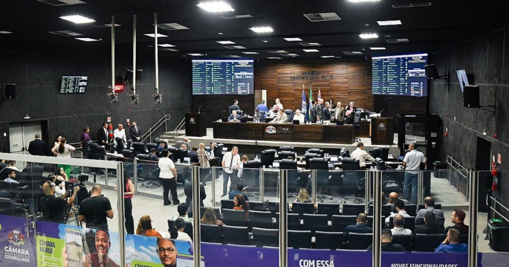 Vereadores de Guarulhos aprovam três projetos durante sessão ordinária da Câmara Municipal