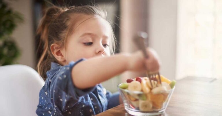 Seletividade alimentar infantil: sinais e como lidar